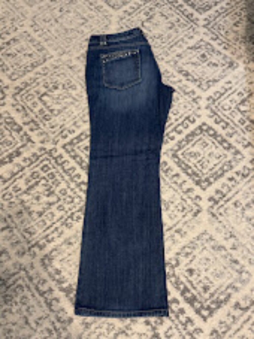 White House BLack Market Blanc Jeans